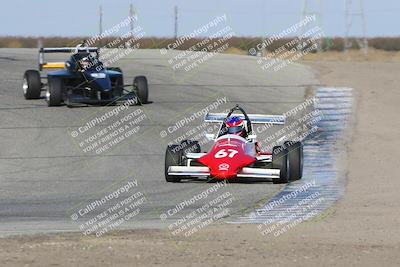 media/Nov-16-2024-CalClub SCCA (Sat) [[641f3b2761]]/Group 2/Race (Outside Grapevine)/